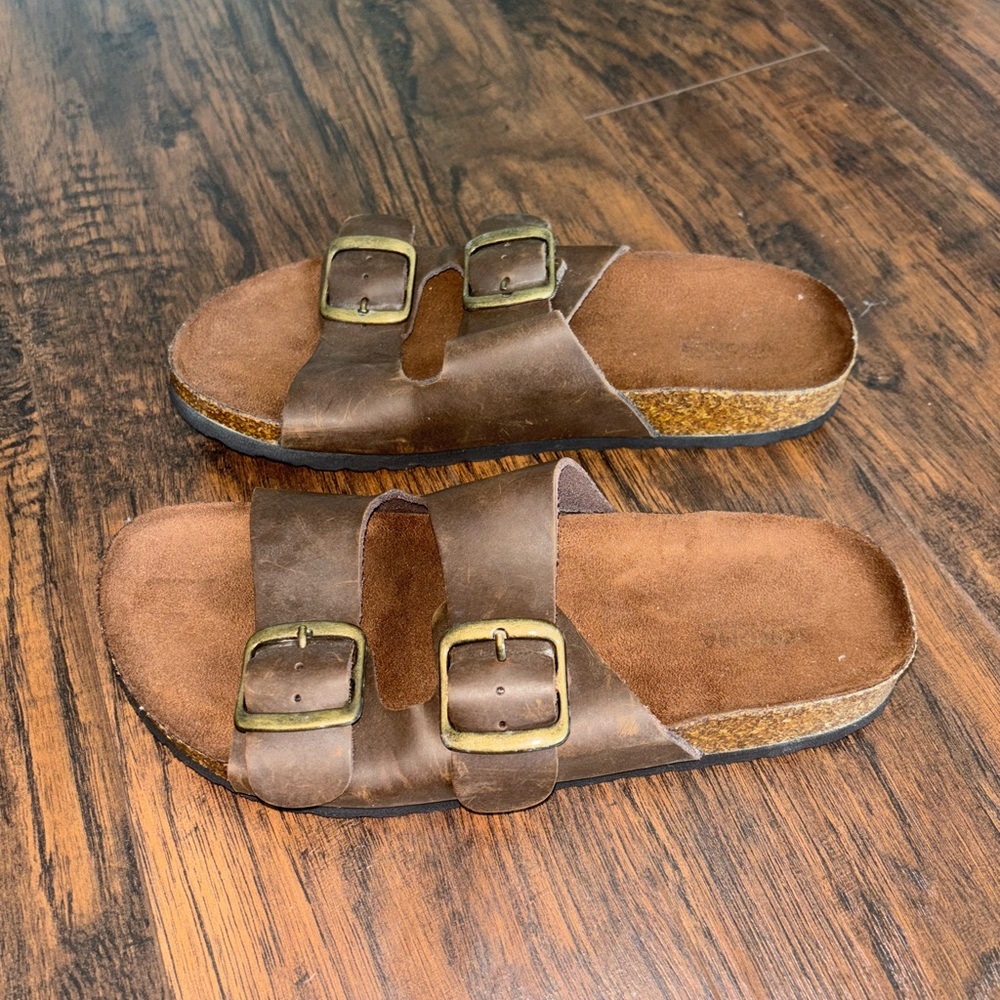Brown Kohls Sandals size 6